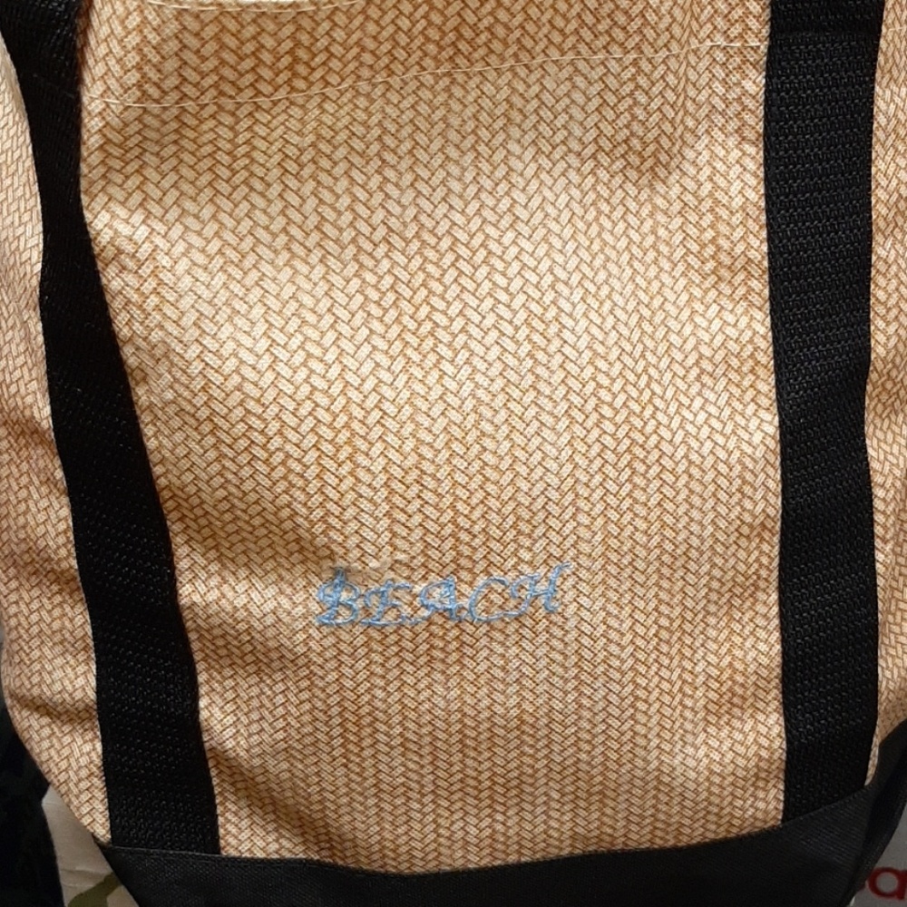 Beach bundle. Beach bag 4/$25
